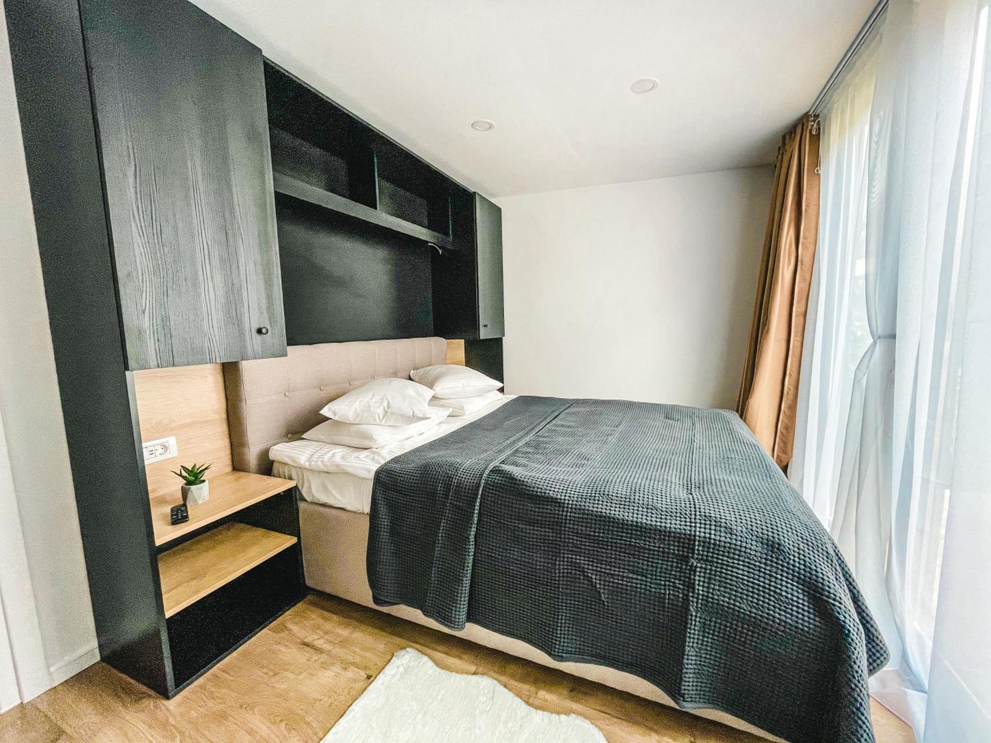 Moon Montana Buşteni Zimmer foto